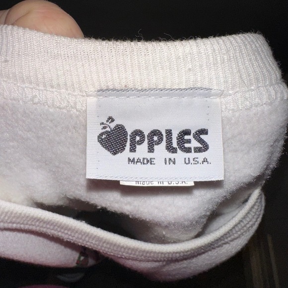 Apples Vintage Christmas Teddy Bears Sweatshirt Women's White L. Sleeve Cozy Top - Picture 5 of 7